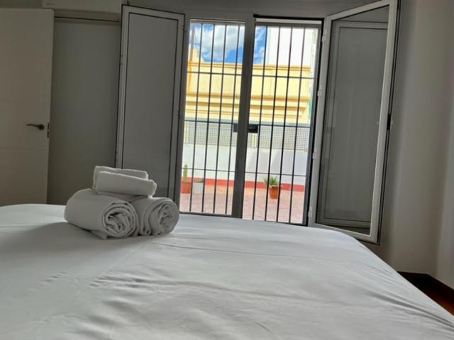セビリアTi2 Duplex Con Terraza Privada, 120 Metros De La Catedralアパートメント エクステリア 写真